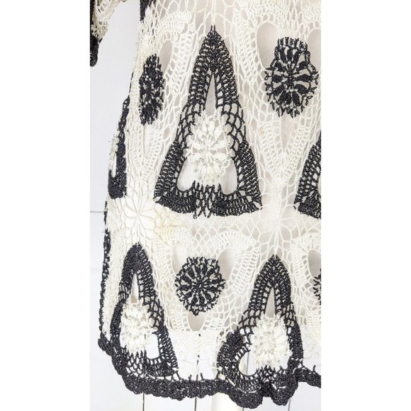 Vintage black ivory crochet beaded knit sheer short sleeve blouse - Picture 6 of 6